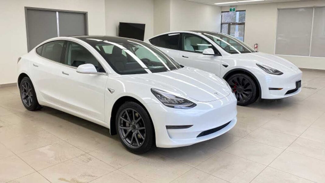 Tesla Model 3 - №1 з продажу в Європі за березень