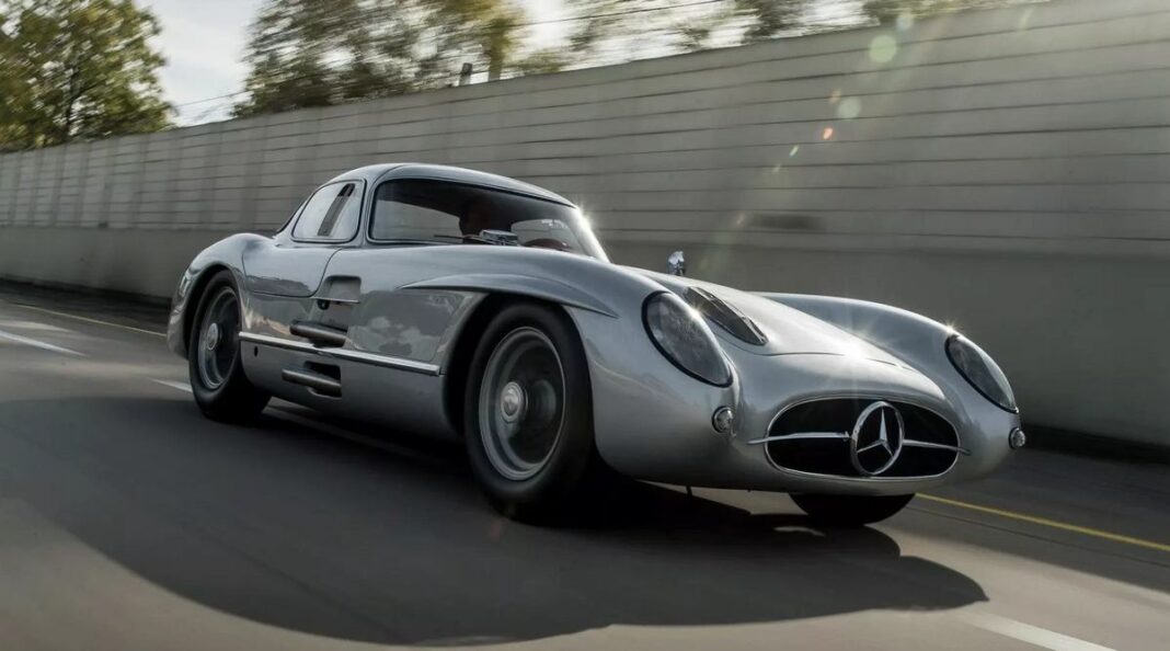 Mercedes-Benz таємно продав найдорожчий автомобіль у світі (фото)