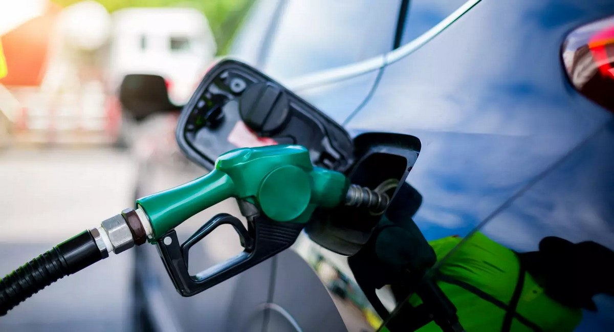Чому сучасний бензин швидко «псується»: як довго його можна зберігати в баку та каністрі