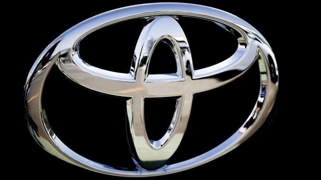 Toyota призупинить виробництво на 11 виробничих лініях