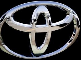 Toyota призупинить виробництво на 11 виробничих лініях