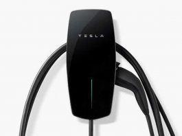 Tesla випустила універсальний настінний зарядний пристрій